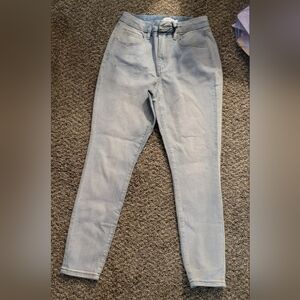 ☆•Almost Famous light blue Stright Leg Jeans•Size:9•☆